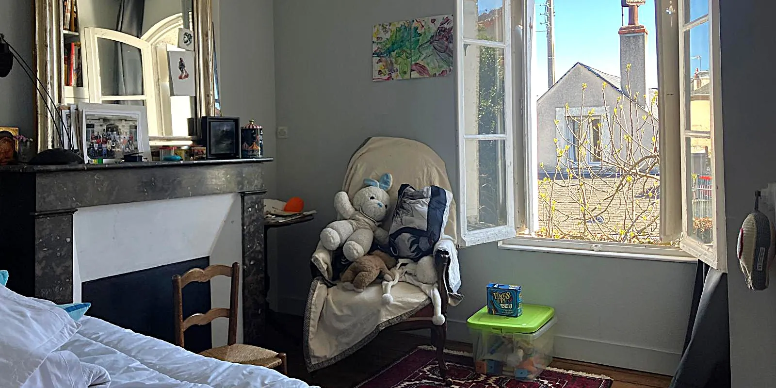Bureau Maison de 120 m2 avec studio à proximité de l'hôpital bretonneau dans rue calme à vendre sur Tours Centre  | Vente 37