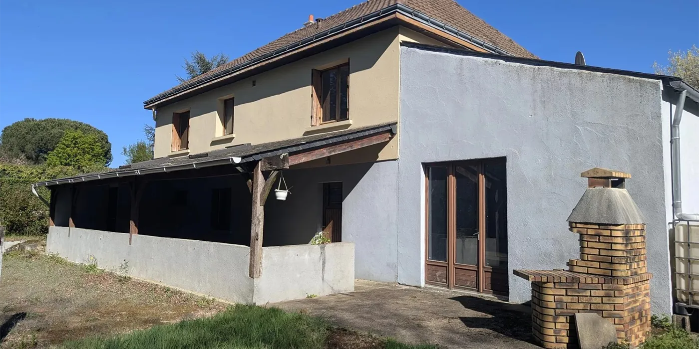 terrasse couverte et barbecue en dur maison F5 de 80 m2 sur sous-sol  à vendre sur Chambray-lès-Tours | Vente 37
