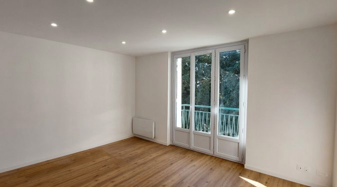vue piece principale appartement type 3 renové pour investir sur Tours | Vente 37.fr • Bien proposé par GAUTARD Immobilier