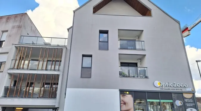 Vue façade résidence récente avec appartement type 3 de 60 m2 à vendre sur Montlouis-sur-Loire | Vente 37.fr